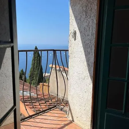 Appartement Vue Au Coeur Du Vieux Village